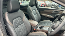 Nissan Qashqai 1.3 DiG-T MH Tekna 5dr Petrol Hatchback